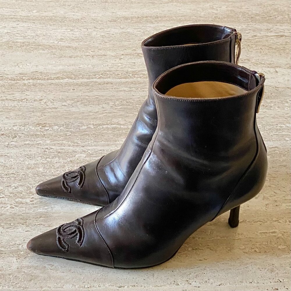 Vintage Chanel Mesh CC Ankle Boots - Picture 3 of 9